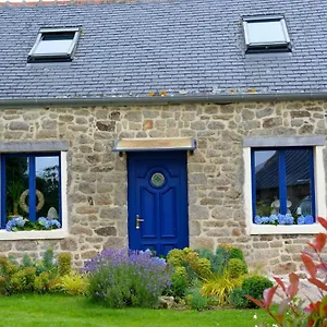 Le Clos Des Agapanthes Hébergement de vacances Plogonnec